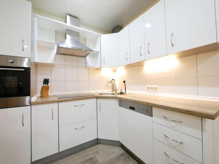 61 M2 Erdgeschosswohnung Mit Eigenem Parkplatz Vorm Haus Osnabrück Eksteriør bilde